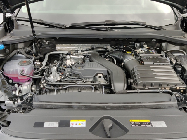 Q3 SUV TFSI 110 kW S tronic Klima LED Navi Alu