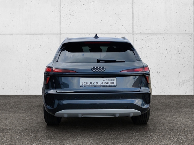 Q3 SUV TFSI 110 kW S tronic Klima LED Navi Alu