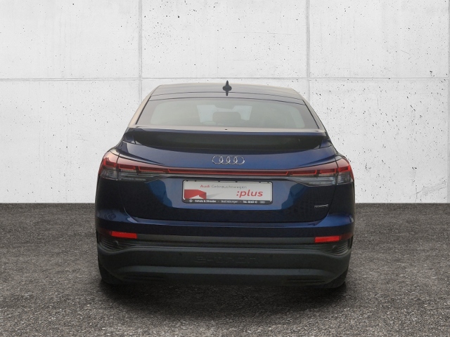 Q4 Sportback 45 e-tron quattro 195 kW