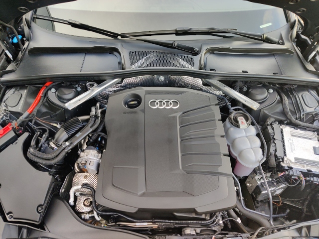 A4 Avant 40 TDI quattro  Advanced  LEDER RFK