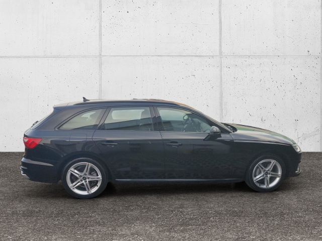 A4 Avant 40 TDI quattro  Advanced  LEDER RFK