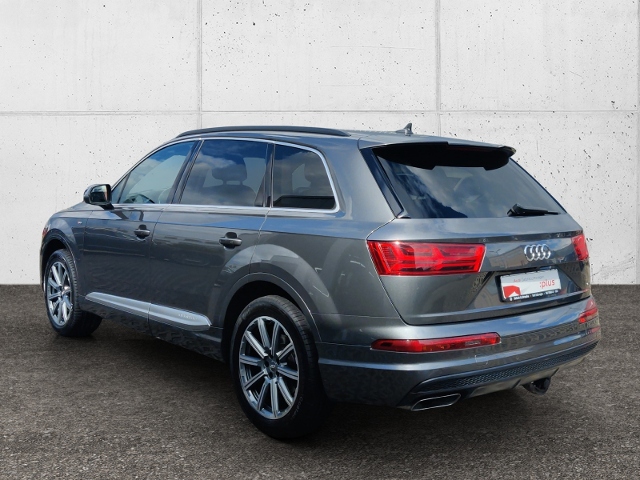 Q7 3.0 TDI quattro S-line Sitzbel. AHK