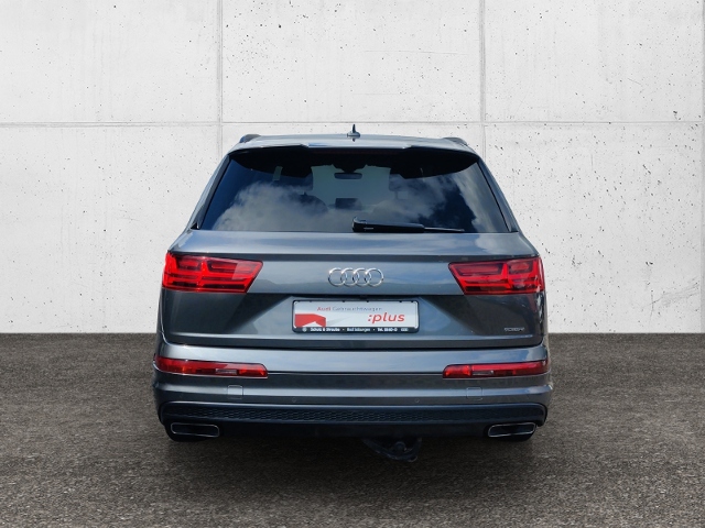 Q7 3.0 TDI quattro S-line Sitzbel. AHK