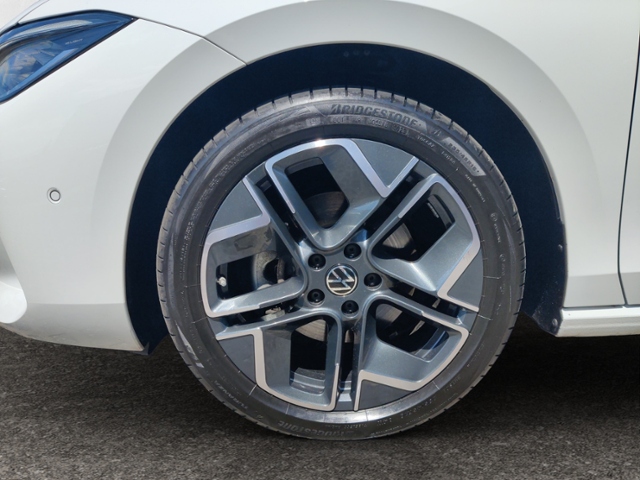 Passat Elegance 2,0 TDI 150 PS DSG NAVI LEDER
