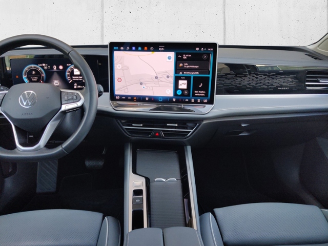 Passat Elegance 2,0 TDI 150 PS DSG NAVI LEDER