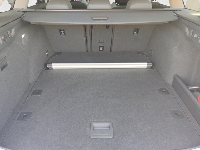 Passat Elegance 2,0 TDI 150 PS DSG NAVI LEDER