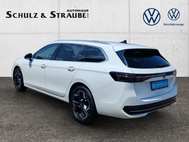 Passat Elegance 2,0 TDI 150 PS DSG NAVI LEDER