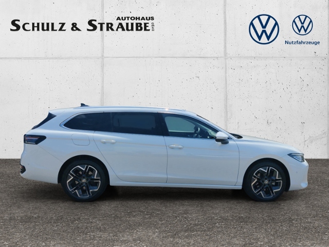 Passat Elegance 2,0 TDI 150 PS DSG NAVI LEDER