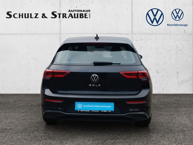 Golf VIII 2.0 TDI Life  LED DAB+ Vordersitze beh