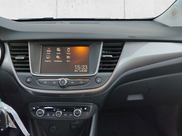 Crossland X 1.2 Turbo INNOVATION Start/Stop Rück