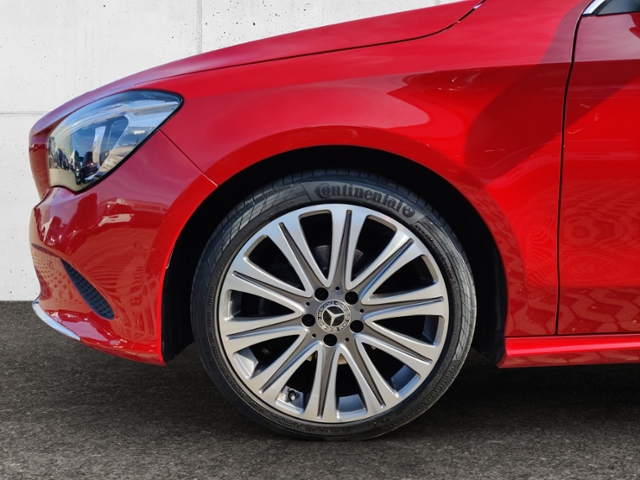 CLA 200 Shooting Brake Urban LED NAVI ATTENTION 