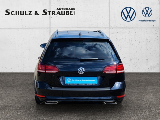 Golf VII 2.0 TDI Highline R-Line  Rear View, Lig