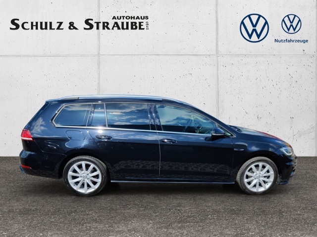 Golf VII 2.0 TDI Highline R-Line  Rear View, Lig