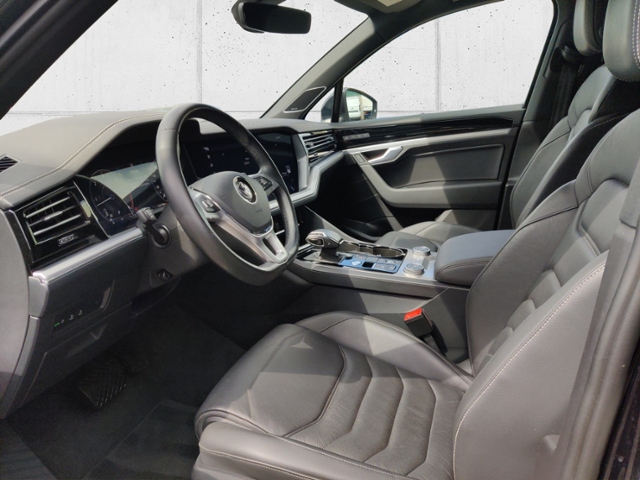 Touareg 3.0 V6 TDI Elegance  4Motion Rear View L