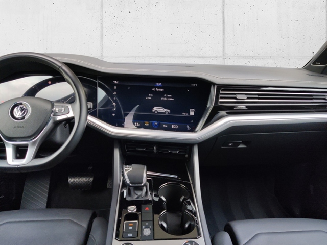Touareg 3.0 V6 TDI Elegance  4Motion Rear View L