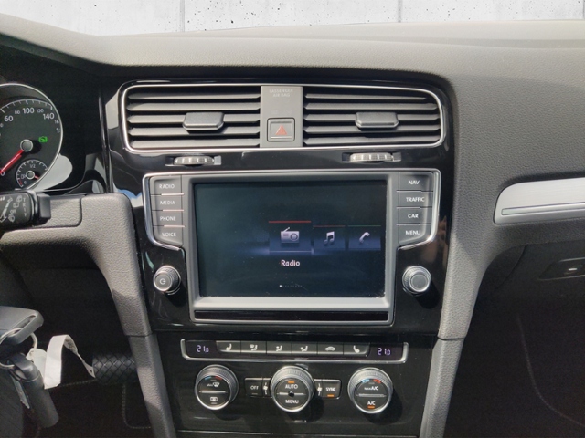 Golf VII 1.4 TSI Cup  Light Assist Park Assist N