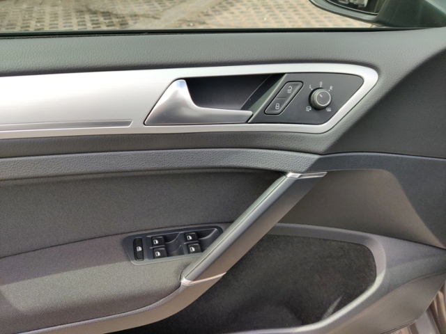 Golf VII 1.4 TSI Cup  Light Assist Park Assist N