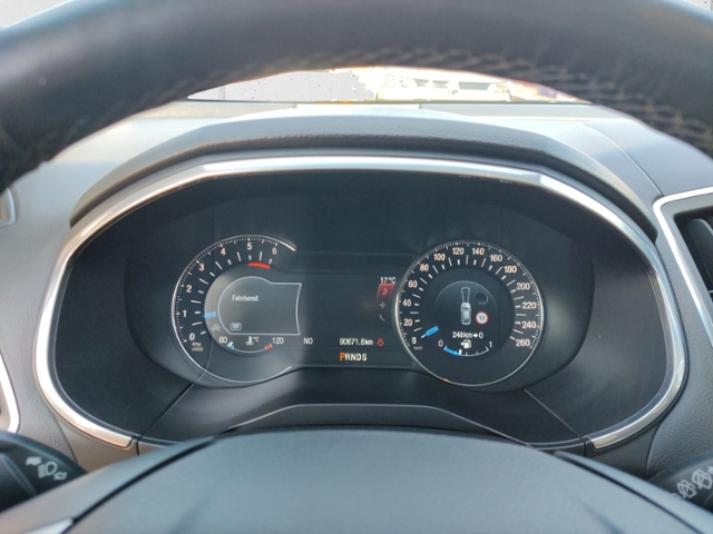 Edge 2.0 TDCi Bi-Turbo Sport Start/Stopp 4x4 KLI