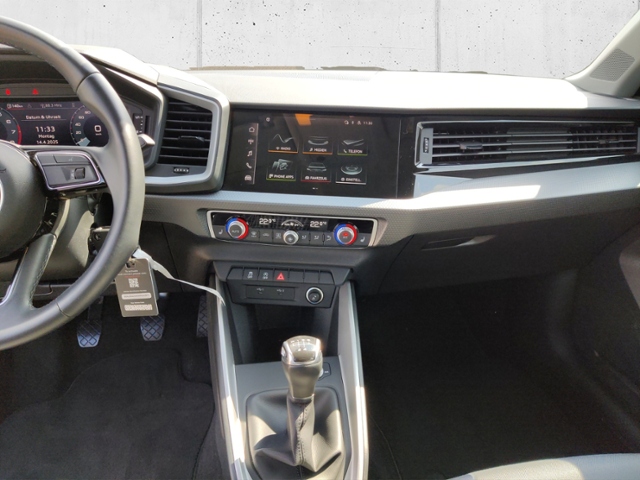 A1 25 Sportback 1.0 TFSI advanced