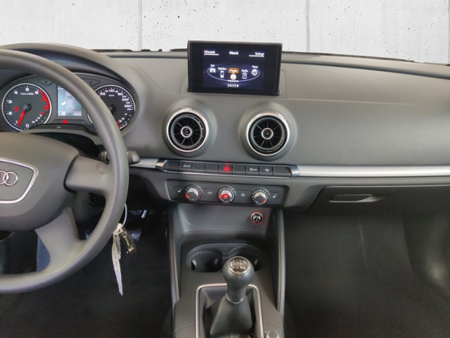 A3 Sportback 1.4 TFSI Attraction SIHZ TEMPO