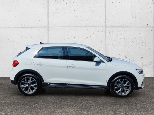 A1 25 citycarver 1.0 TFSI