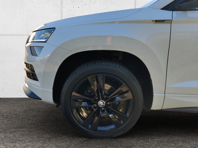 Karoq 1.5 TSI Sportline LED STHZ
