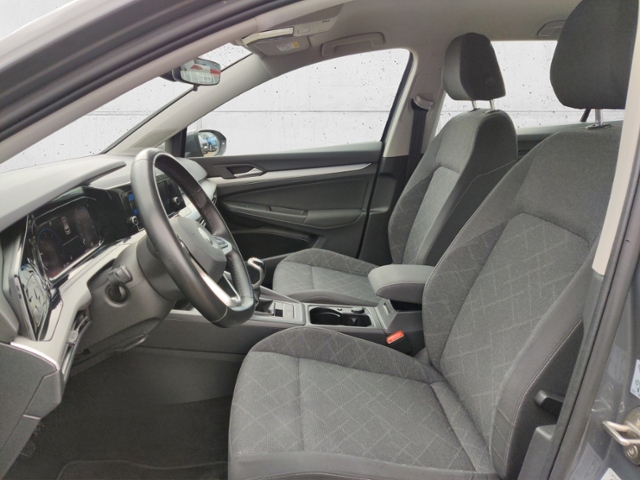 Golf VIII 2.0 TDI Life Front Assist Lane Assist 