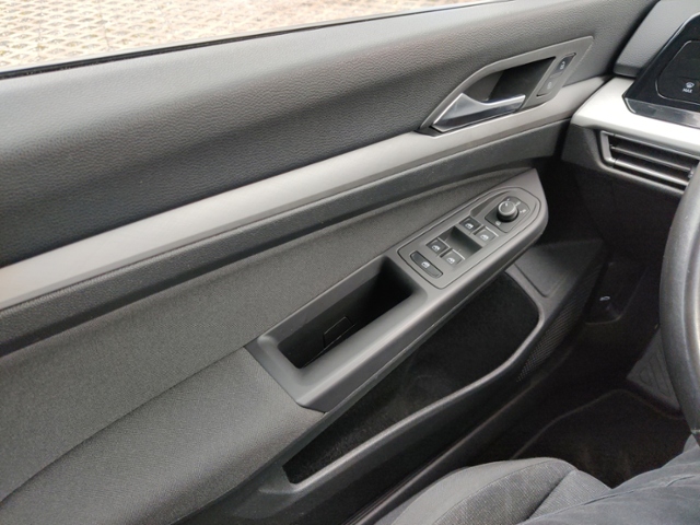 Golf VIII 2.0 TDI Life Front Assist Lane Assist 