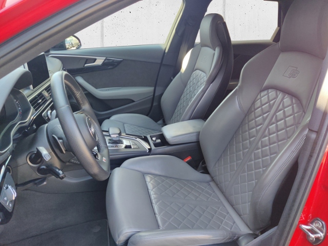 A4 35 TFSI Avant sport  S-Line Matrix AHK