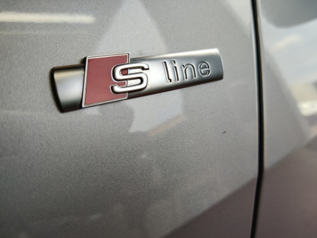 A6 Avant  S line 50 TDI quattro Matrix AHK PANO