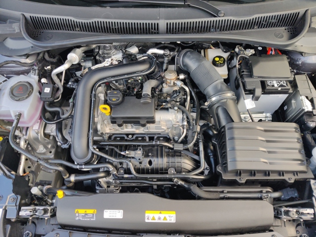 Taigo Life 1,0 TSI 85 kW DSG KLIMA LED NAVI