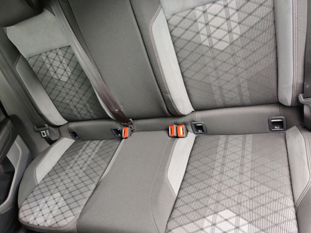 Polo 1.0 TSI R-Line  Rear View,LED-Matrix,PDC,AC