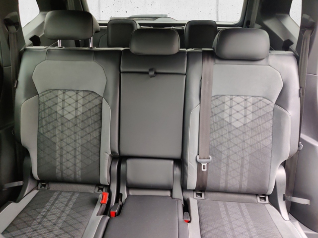Tiguan Allspace 2.0 TSI R-Line 4Motion Lane Assi
