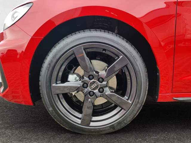 A1 Sportback S line 85 kW S tronic