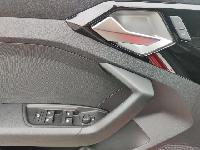 A1 Sportback S line 85 kW S tronic