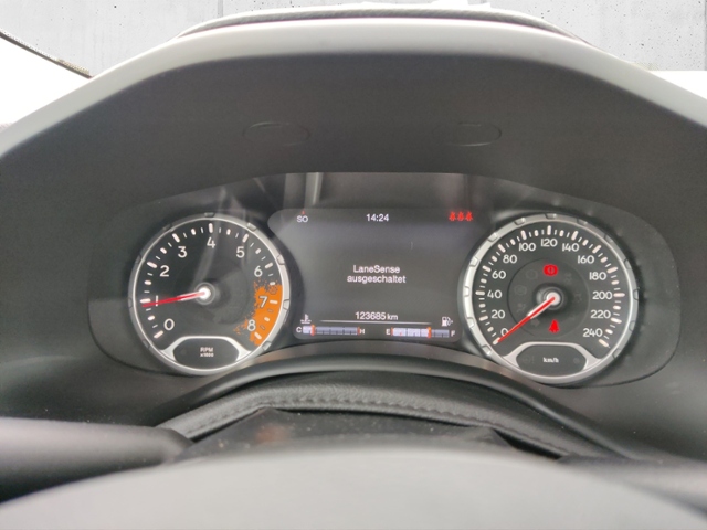 Renegade Limited 1,4 MultiAir FWD NAVI ALU