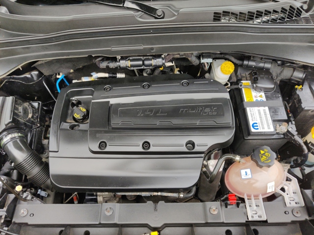Renegade Limited 1,4 MultiAir FWD NAVI ALU