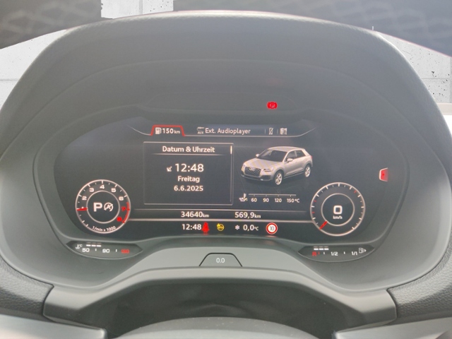 Q2 35 1.5 TFSI S line  MATRIX AHK