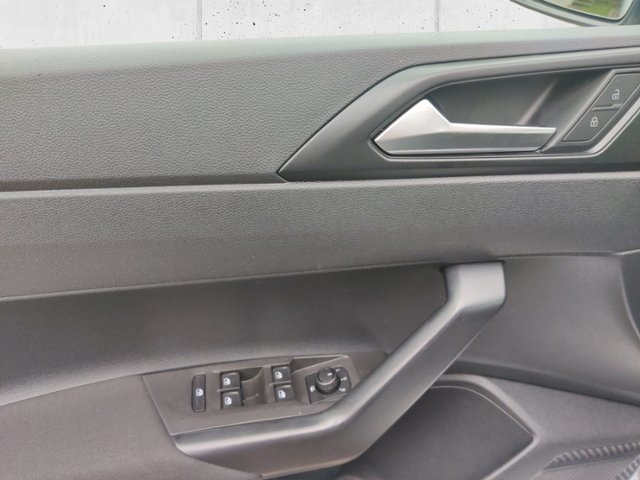 Polo 1.0  Basis KLIMA LED Lane Assist Sitzheizun