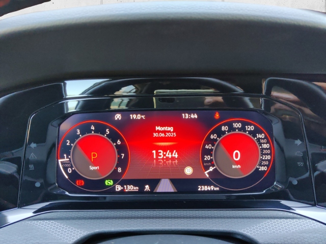 Golf VIII 2.0 TSI GTI Clubsport (EURO 6d) KLIMA 