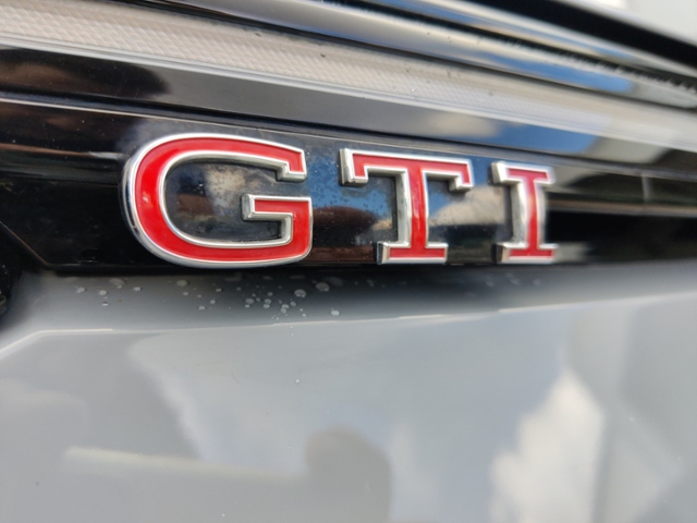 Golf VIII 2.0 TSI GTI Clubsport  Rear View DCC L