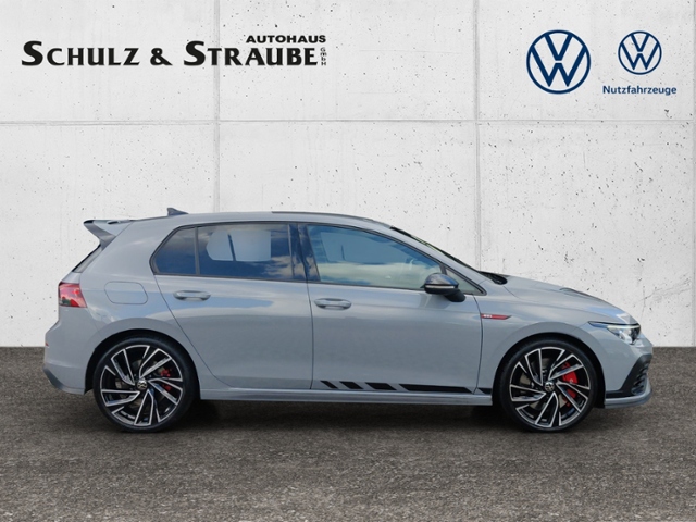 Golf VIII 2.0 TSI GTI Clubsport  Rear View DCC L