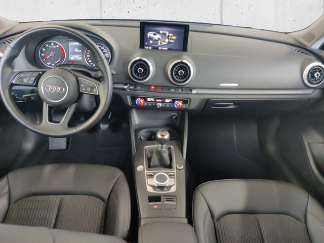 A3 Sportback 35 TFSI design  XENON LEDER AHK