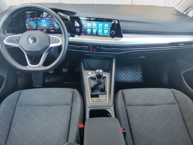 Golf VIII 2.0 TDI Life  LED Lenkradheizung Lane 