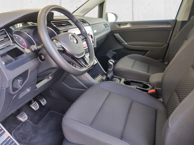 Touran 1.5 TSI United  LED ACC PDC NAVI AHZ