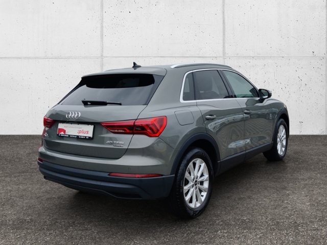 Q3 40 2.0 TFSI quattro  MATRIX RFK