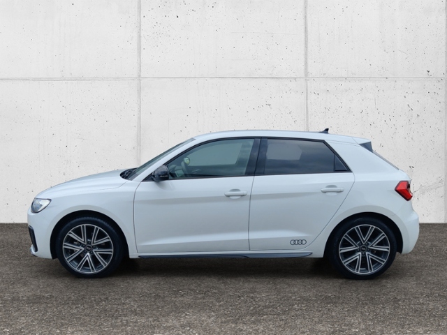 A1 30 Sportback 1.0.TFSI  LED ACC