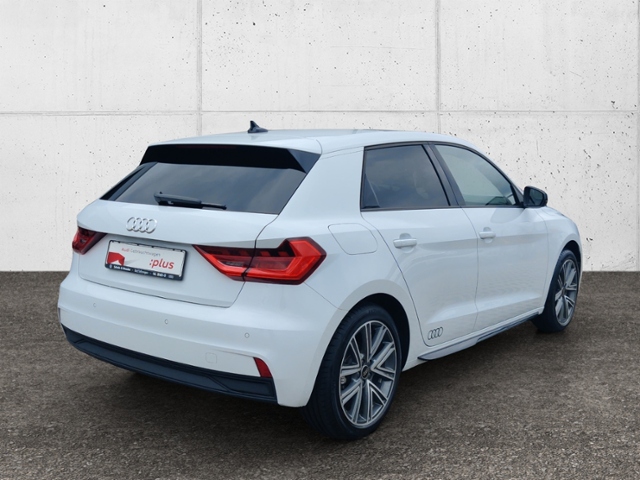 A1 30 Sportback 1.0.TFSI  LED ACC