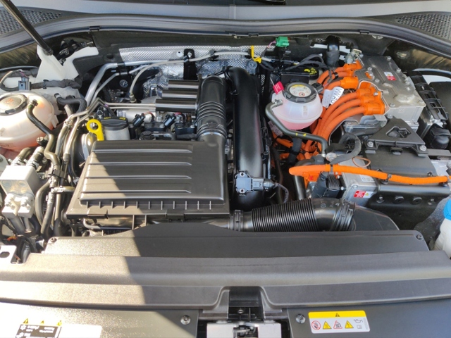 Tiguan 1.4 TSI eHybrid Elegance OPF Area View Re