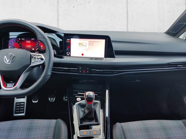 Golf VIII 2.0 TSI GTI  Rear View Dynamic Light A
